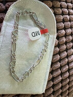 James Avery bracelet with jewelry box & pouch